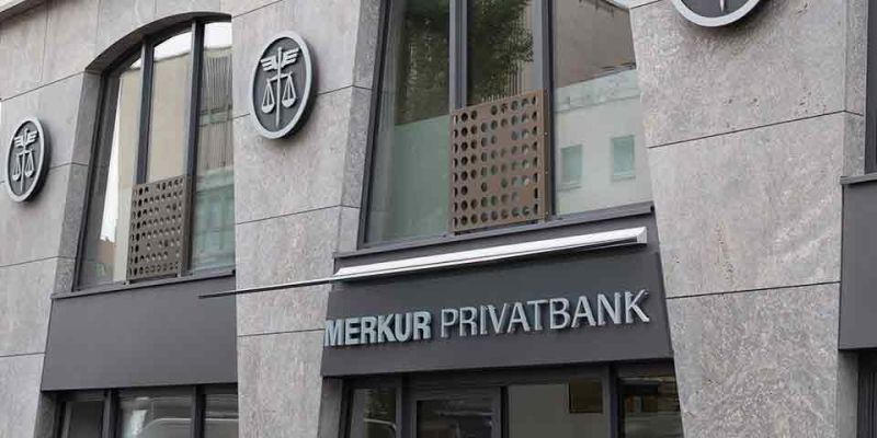 MERKUR PRIVATBANK Hero Image