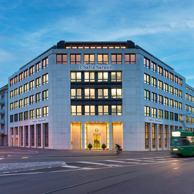 Client Relationship Manager Assistant EXAM (m|f|x) Hero Image