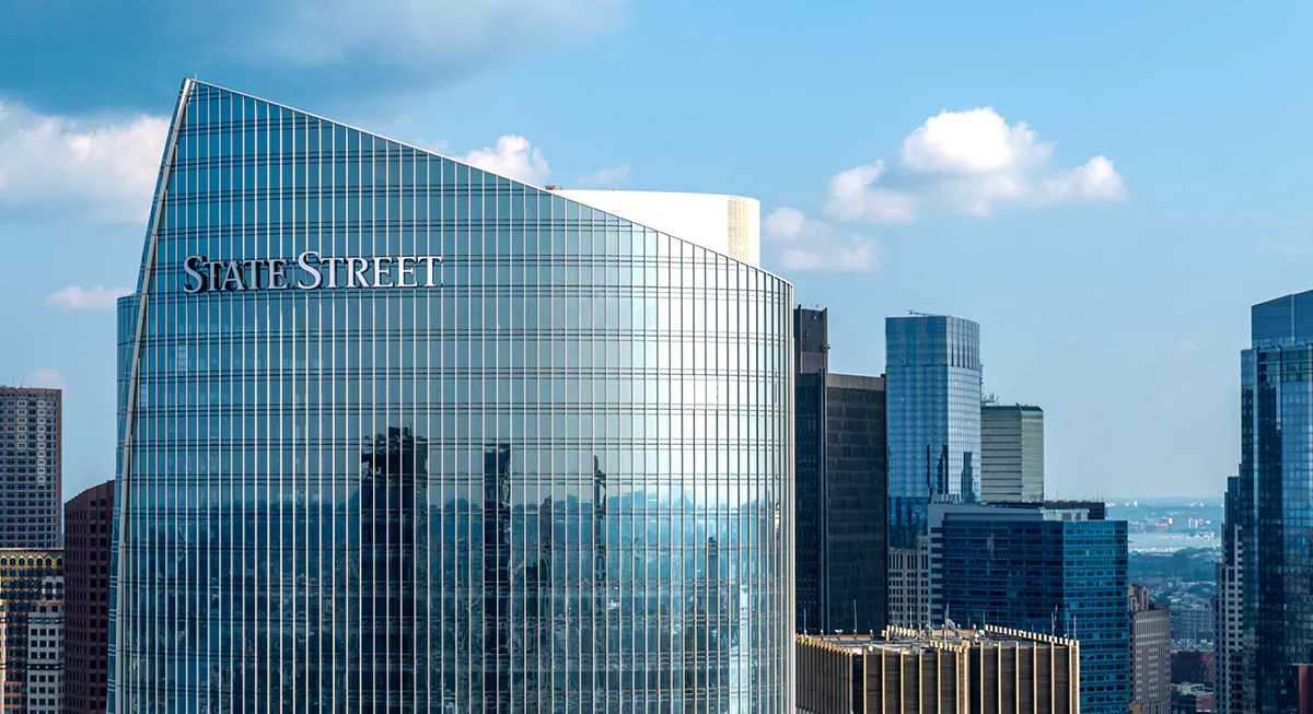 Investment Services Sales Executive Alternatives, Vice President (m|f|x) Hero Image