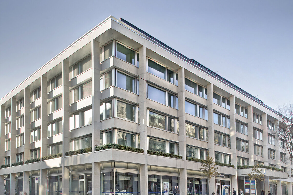 Kundenberater Privatkunden (m|f|x) Hero Image