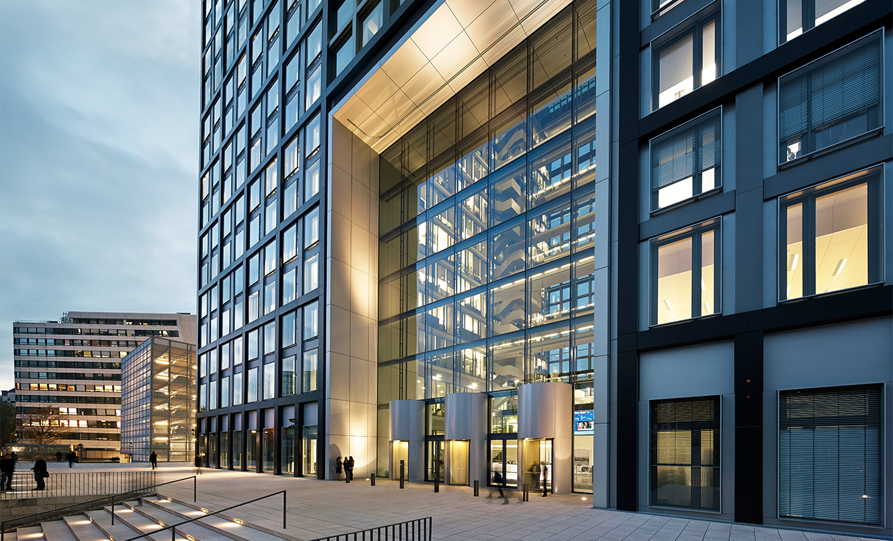 Specialist - Tax Compliance (m|f|x) Hero Image